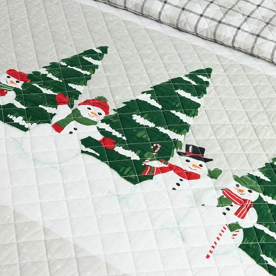 St. Nicholas Square® Snowmen Printed Quilt Set With Shams - Image 2